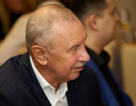 Lucie Urválková, místopředsedkyně představenstva a finanční ředitelka UNIQA Group (99)